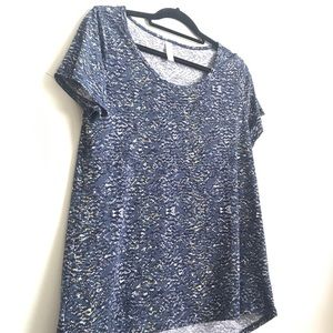 LulaRoe ClassicT Medium EUC